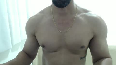 Snapshot of cashmastermuscle77 chatting on September 2025 10:48:01 AM cashmastermuscle77 online show from September 2025 10:48:01 AM