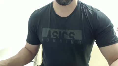 Snapshot of cashmastermuscle77 chatting on September 2025 12:12:01 AM cashmastermuscle77 online show from September 2025 12:12:01 AM