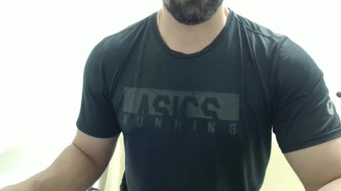 Snapshot of cashmastermuscle77 chatting on September 2025 11:28:02 PM cashmastermuscle77 online show from September 2025 11:28:02 PM