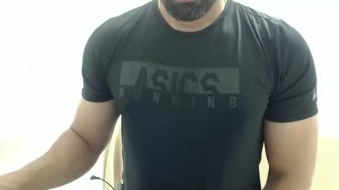 Snapshot of cashmastermuscle77 chatting on October 2025 09:47:01 PM cashmastermuscle77 online show from October 2025 09:47:01 PM