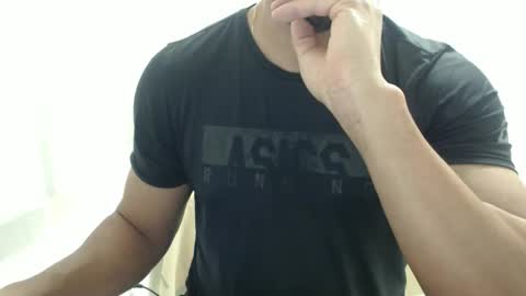 cashmastermuscle77 online show from April 2026 11:27:01 AM