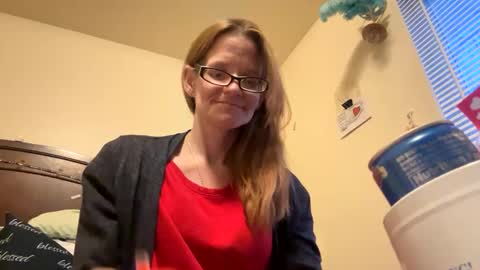 casidy1 online show from January 2025 12:50:01 AM