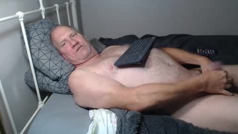 CasinoCam online show from November 2025 07:40:02 PM