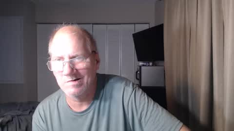 CasinoCam online show from November 2025 03:28:02 AM