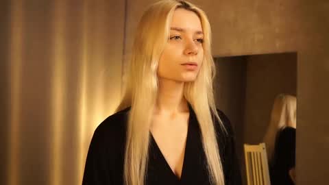 Snapshot of cassie130505 chatting on March 2025 02:51:01 PM Cassie online show from March 2025 02:51:01 PM