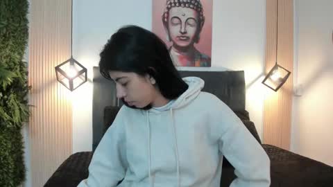 cassie_bloom online show from February 2026 03:27:01 AM