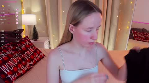 Snapshot of cassie_kelman chatting on December 2024 02:45:02 AM Cassie online show from December 2024 02:45:02 AM