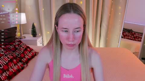 Snapshot of cassie_kelman chatting on December 2024 03:19:01 AM Cassie online show from December 2024 03:19:01 AM