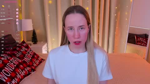 Snapshot of cassie_kelman chatting on December 2024 03:47:01 AM Cassie online show from December 2024 03:47:01 AM