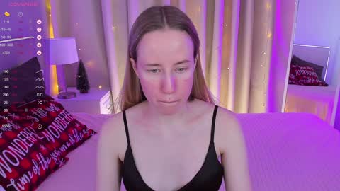 Snapshot of cassie_kelman chatting on December 2024 09:22:01 AM Cassie online show from December 2024 09:22:01 AM