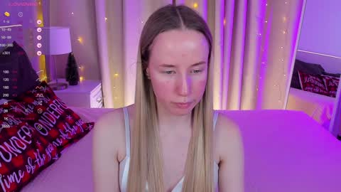 Snapshot of cassie_kelman chatting on December 2024 03:16:02 AM Cassie online show from December 2024 03:16:02 AM