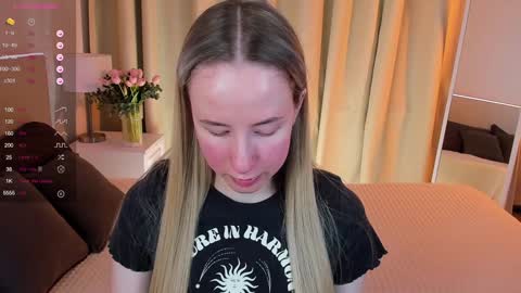 Snapshot of cassie_kelman chatting on January 2025 08:54:01 PM Cassie online show from January 2025 08:54:01 PM