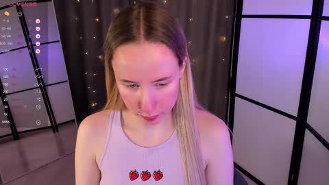 Snapshot of cassie_kelman chatting on February 2025 08:49:02 PM Cassie online show from February 2025 08:49:02 PM