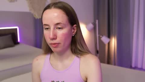Snapshot of cassie_kelman chatting on September 2025 09:03:02 PM Cassie online show from September 2025 09:03:02 PM