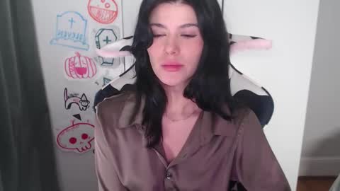 Snapshot of cassiealvarez chatting on October 2025 02:34:01 AM cassiealvarez online show from October 2025 02:34:01 AM