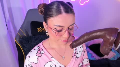 Snapshot of cassiebigass_ chatting on May 2026 10:39:01 PM Bela igzaii9r online show from May 2026 10:39:01 PM