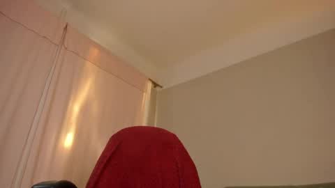  cassandra  online show from April 2026 06:21:01 PM