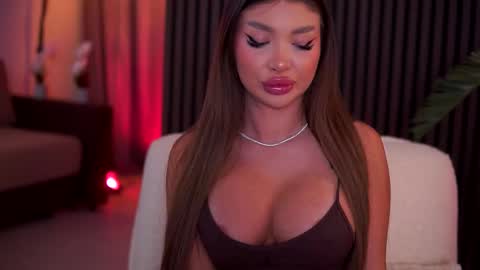 Cassye online show from September 2025 06:46:02 PM