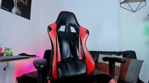 Matheo Brown online show from March 2025 12:43:01 AM