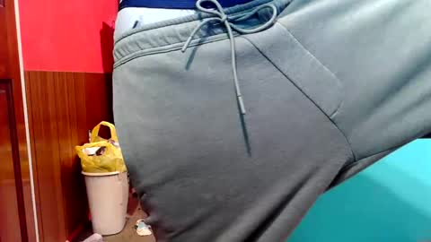 castration40 online show from October 2025 05:43:02 AM