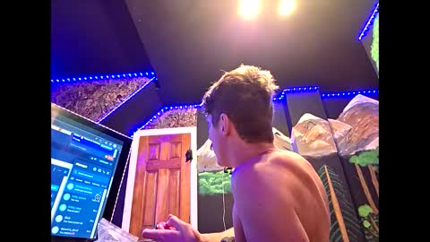 castration40 online show from November 2025 08:28:01 AM