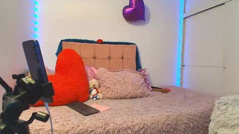 Snapshot of cat_nasty chatting on May 2026 10:59:01 PM cat_nasty online show from May 2026 10:59:01 PM
