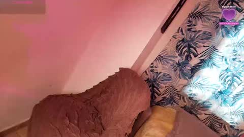 catalina online show from November 2025 03:03:01 PM