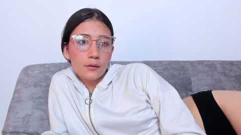 Snapshot of catalella_0 chatting on July 2026 11:39:02 AM Catalella online show from July 2026 11:39:02 AM