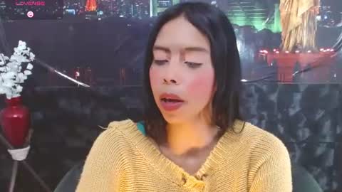 Snapshot of catalella_ar chatting on June 2026 04:22:02 AM Queen Catalella online show from June 2026 04:22:02 AM
