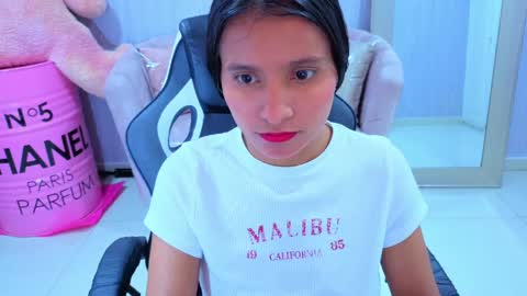 Snapshot of cataleya23_a chatting on April 2026 09:30:02 PM cataleya23_a online show from April 2026 09:30:02 PM