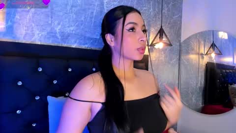 Snapshot of cataleya_cast1 chatting on September 2025 01:38:02 AM Cataleya Cast online show from September 2025 01:38:02 AM