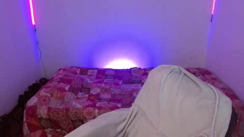 Snapshot of cataleya_cat3 chatting on October 2025 02:21:01 AM Fabi online show from October 2025 02:21:01 AM