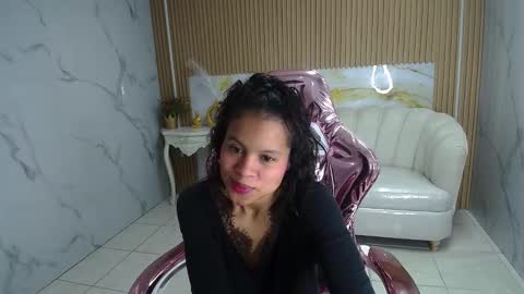 Snapshot of catalina5_s chatting on October 2025 01:32:01 PM Catalina online show from October 2025 01:32:01 PM