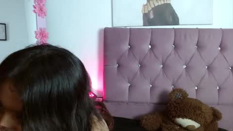 Catalina online show from October 2025 09:49:02 PM