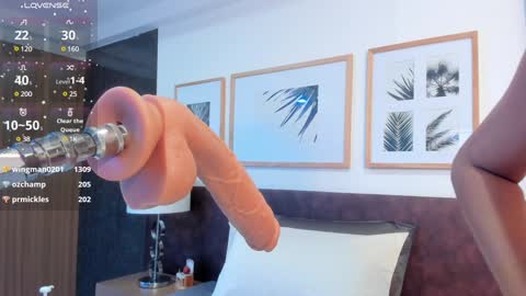 Catalina online show from December 2024 07:46:02 PM