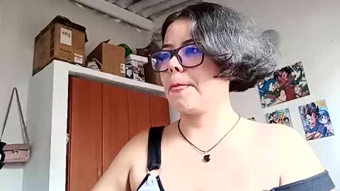 catalinaa_lovee online show from October 2025 09:56:01 PM