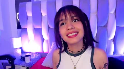 Cat  online show from December 2024 10:45:01 PM