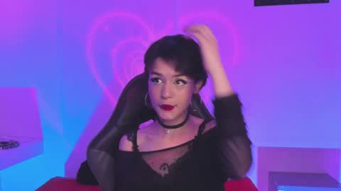 Cat  online show from January 2025 08:37:02 PM