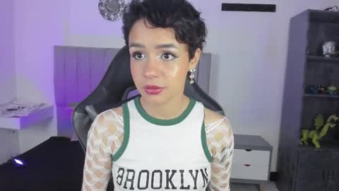 Cat  online show from February 2025 08:09:02 PM