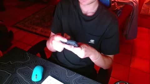 Snapshot of catchingzzzz chatting on May 2026 03:33:02 AM catchingzzzz online show from May 2026 03:33:02 AM