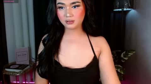 Snapshot of catherine_louise chatting on September 2025 09:10:02 AM cath online show from September 2025 09:10:02 AM