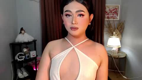 Snapshot of catherine_louise chatting on October 2025 02:13:01 AM cath online show from October 2025 02:13:01 AM