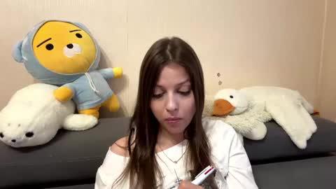 Katrin online show from August 2026 12:10:02 PM