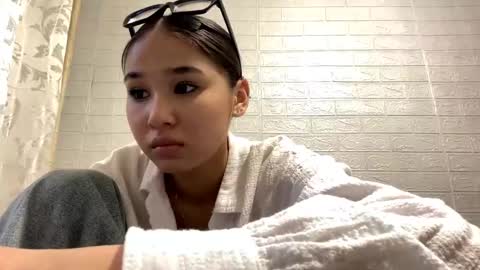 Snapshot of catherinepirs chatting on April 2026 01:15:01 PM catherinepirs online show from April 2026 01:15:01 PM