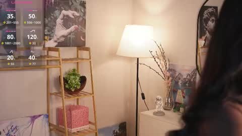 Lee online show from September 2025 04:07:01 PM