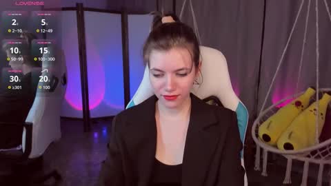 cathybarnes online show from November 2025 04:44:02 AM