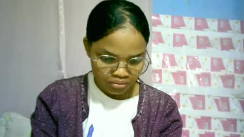 Snapshot of cathyxlisa chatting on May 2026 05:46:02 AM CathyXLisa online show from May 2026 05:46:02 AM