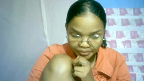 Snapshot of cathyxlisa chatting on May 2026 07:04:02 AM CathyXLisa online show from May 2026 07:04:02 AM