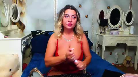 lauren online show from November 2025 06:18:02 AM