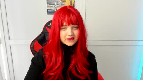 Catrine online show from April 2026 07:13:01 AM